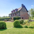 Ancien Moulin à vendre en bord de rivière à proximité de Dieppe en Normandie