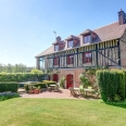 Ancien Moulin à vendre en bord de rivière à proximité de Dieppe en Normandie