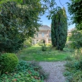 Maison de Maître de caractère sur jardin clos avec dépendances à vendre à Saint-Saëns au nord de Rouen