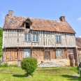 Manoir classé du XVe siècle en pan de bois à vendre à proximité de Beauvais