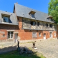 Manoir normand du 16ème et maison en briques à vendre en Pays de Caux