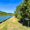 Propriété de bord de Seine complètement restaurée à vendre