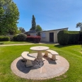 Maison d’architecte à vendre avec piscine dans jardin paysager proche de Dieppe