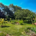 Maison de campagne à vendre avec dépendances sur beau terrain clos arboré