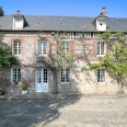 Ancien corps de ferme du 18ème à vendre à proximité de la côte