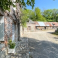 Ancien corps de ferme du 18ème à vendre à proximité de la côte