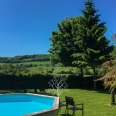 Maison ancienne dans la campagne vallonnée du Pays de Bray