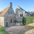 Petite abbaye à vendre avec prieuré, chapelle, piscine couverte, longère, Ivry La Bataille  4877