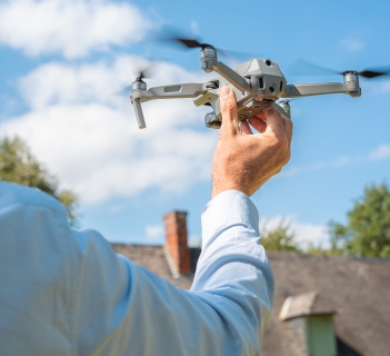 Videos and aerial photos for real estate