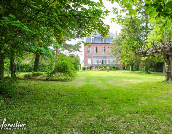 Maison de maître important potentiel gîte chambre d'hôte