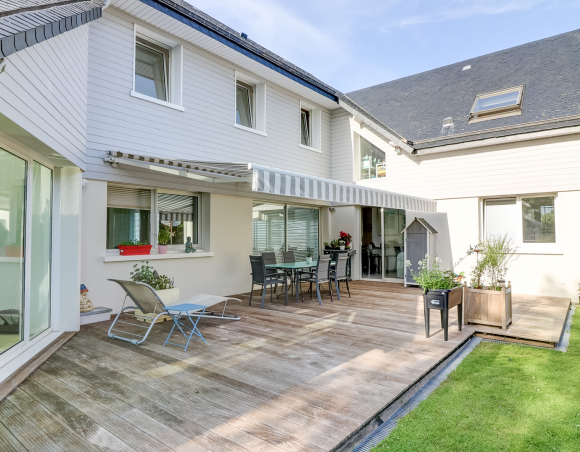 Maison d'architecte de bord de mer avec piscine Dieppe