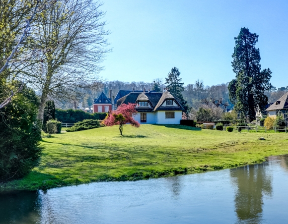 Chaumière de caractère à  vendre à Arques la bataille