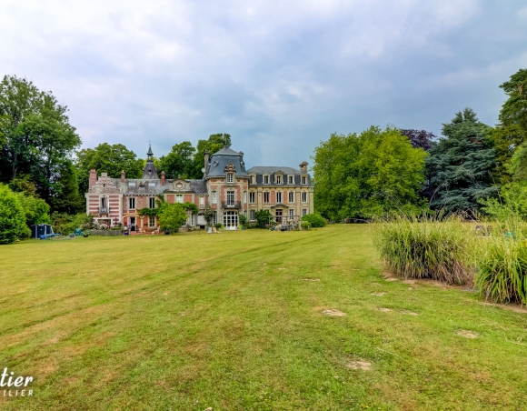 Magnifique château Napoléon III