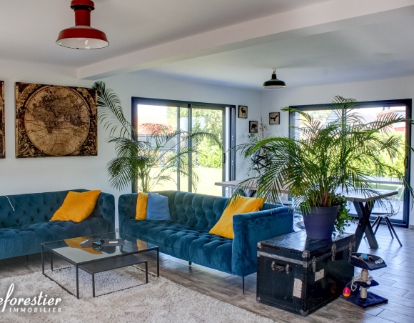 Maison contemporaine à vendre sur axe Rouen Dieppe.