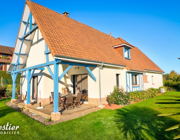 Maison contemporaine néo-normande. Axe Rouen Dieppe