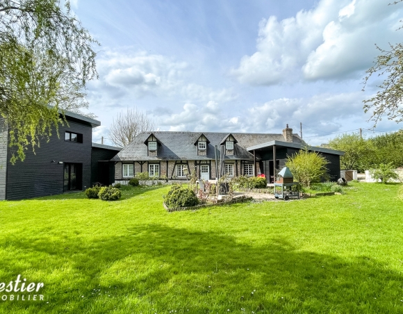 Maison normande de charme avec extension contemporaine