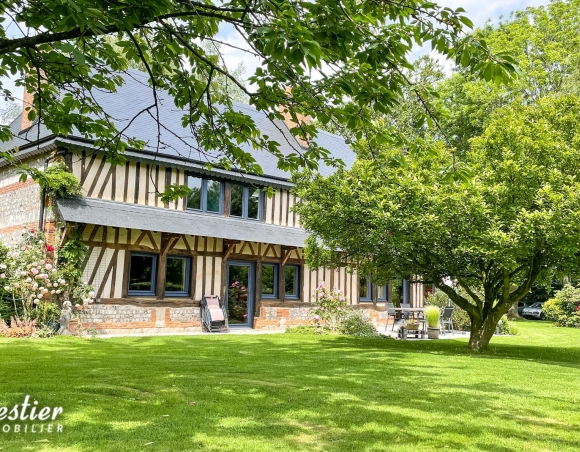 Ravissant et authentique manoir normand à vendre en Pays de Caux