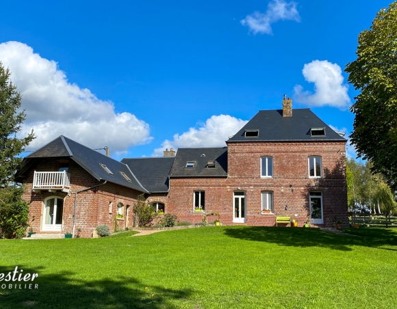 Maison de maître à vendre avec dépendances proche Neufchâtel-En-Bray
