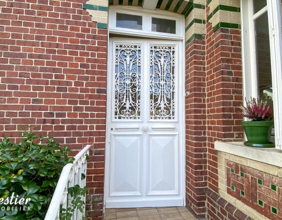 Maison de maitre au cœur d’un bourg du pays de Caux