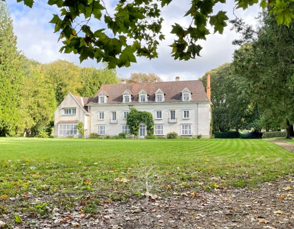 Manoir anglo-normand à vendre avec maison d’amis, 7ha de parc. Bord de mer - Dieppe