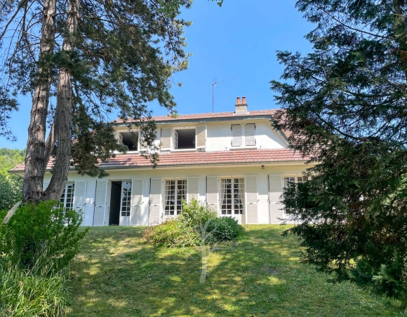 Grande maison à vendre à proximité de Saint-Martin-de-Boscherville