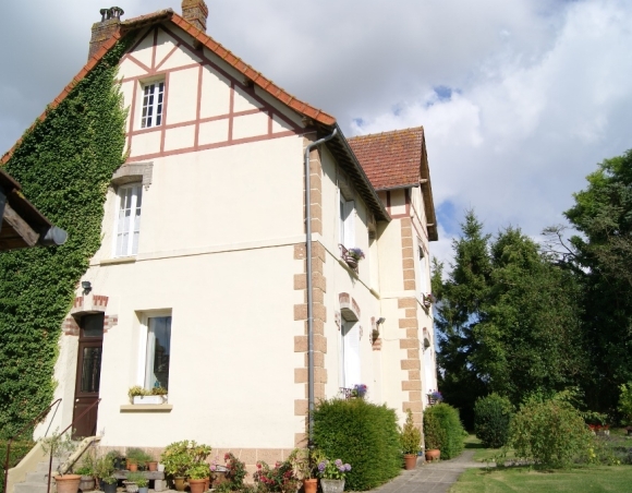 Vendu Propriété de caractère Gîte normand Mesnières en Bray en Normandie 4755