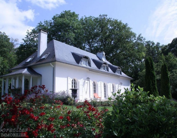 Propriété de caractère dans la campagne de Louviers en Normandie