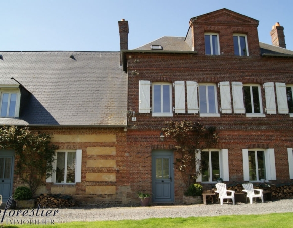 Demeure du XVIIIème siècle à vendre à Clères en Normandie