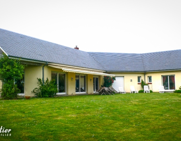 Maison contemporaine à Varengeville sur la Côte d'Albâtre Maison contemporaine à Varengeville sur la Côte d'Albâtre