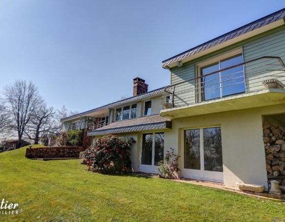 Belle Maison d'architecte à Arques La Bataille