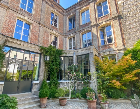 Dieppe – Hôtel particulier de caractère en centre-ville Dieppe – Hôtel particulier de caractère en centre-ville