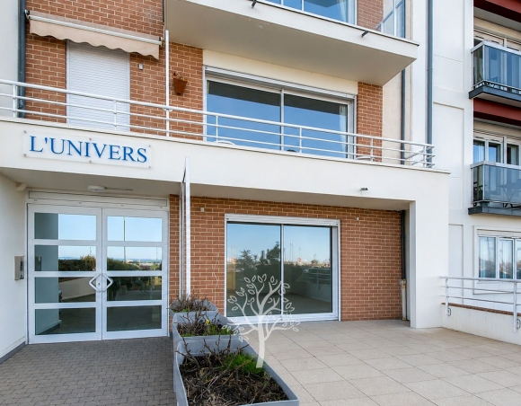 Spacieux appartement avec terrasses et garage sur le front de mer à Dieppe  Appartement 