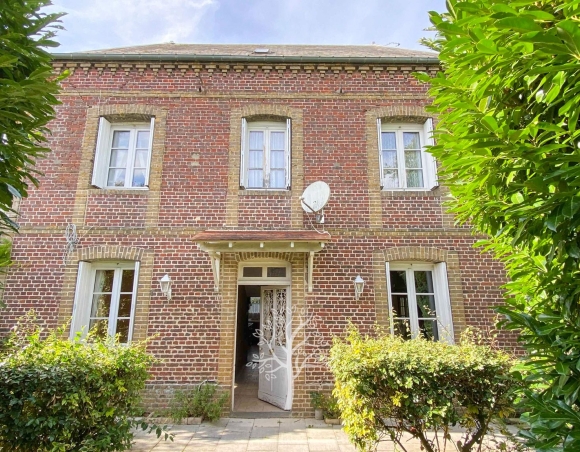 Maison de caractère à rénover proche du golf de Dieppe