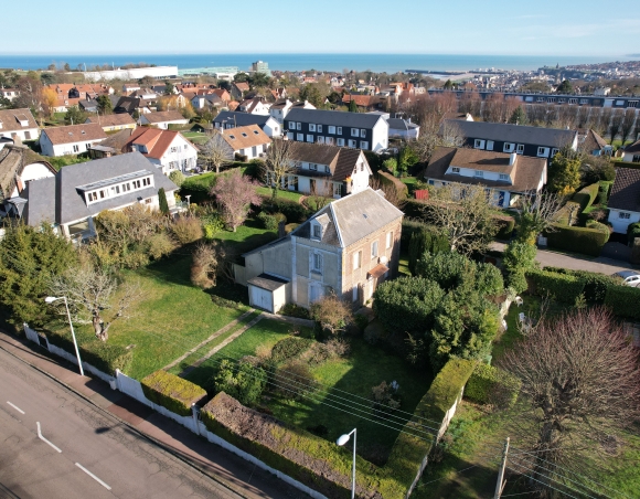 Maison de caractère à rénover proche du golf de Dieppe