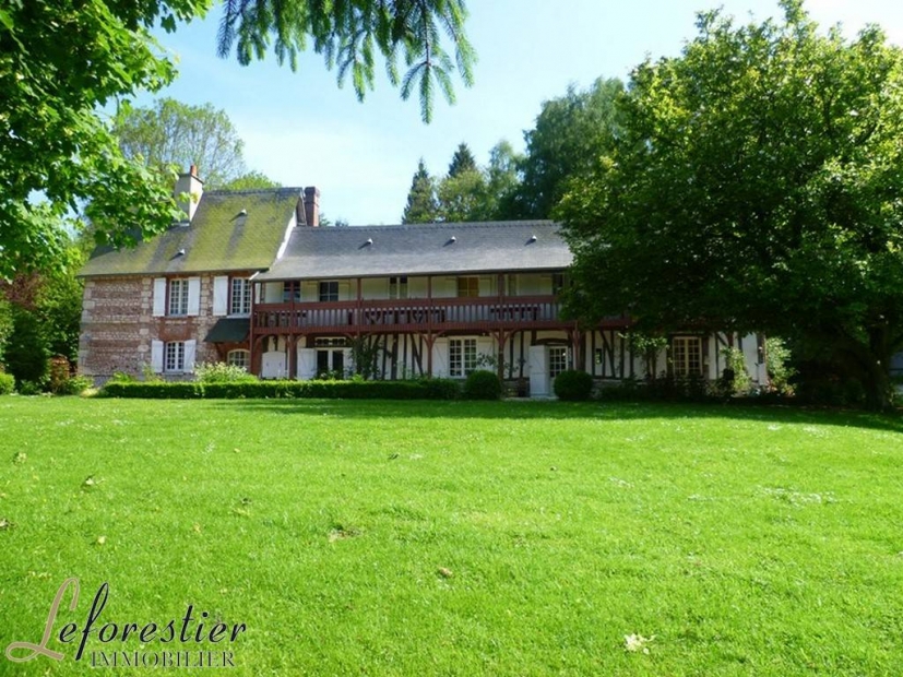 manoir de caractere avec piscine et tennis a lyons la foret