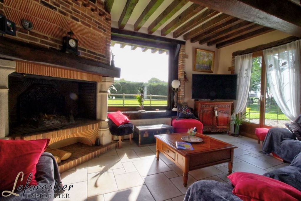 Grande maison normande avec dépendances et box proche Saint-Saëns en Seine-Maritime
