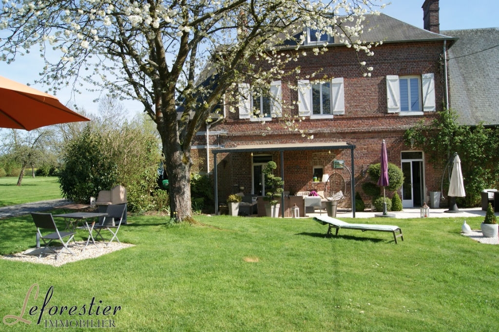 Demeure du XVIIIème siècle à vendre à Clères en Normandie