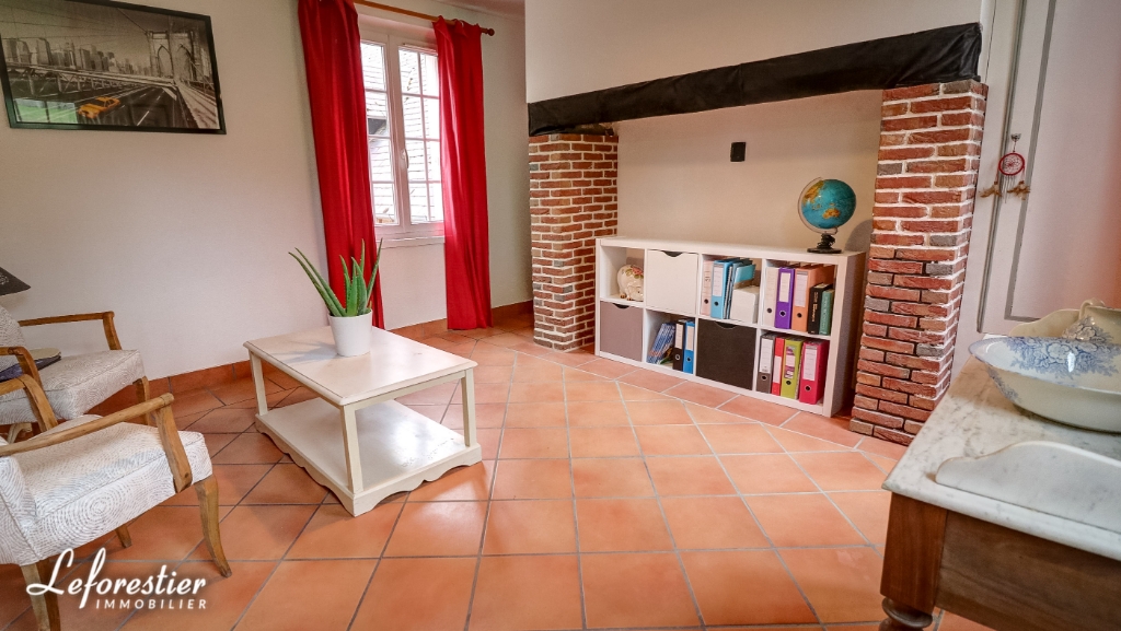 Charmante maison en brique et silex en bord de rivière - Dieppe