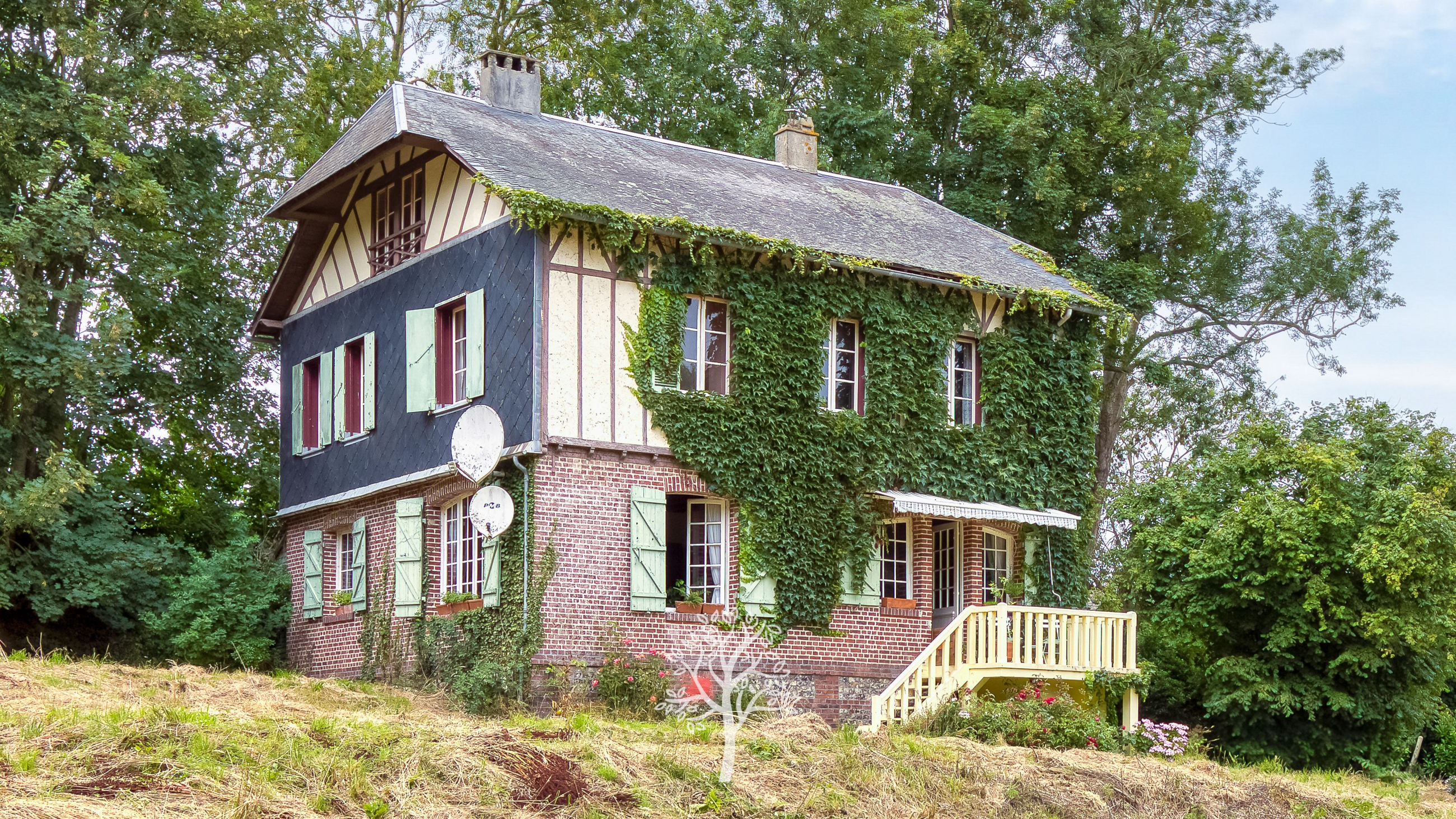 VENTE INTERACTIVE : Villa Anglo-Normande de la Côte d’Albâtre